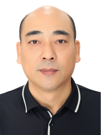 张峻.png